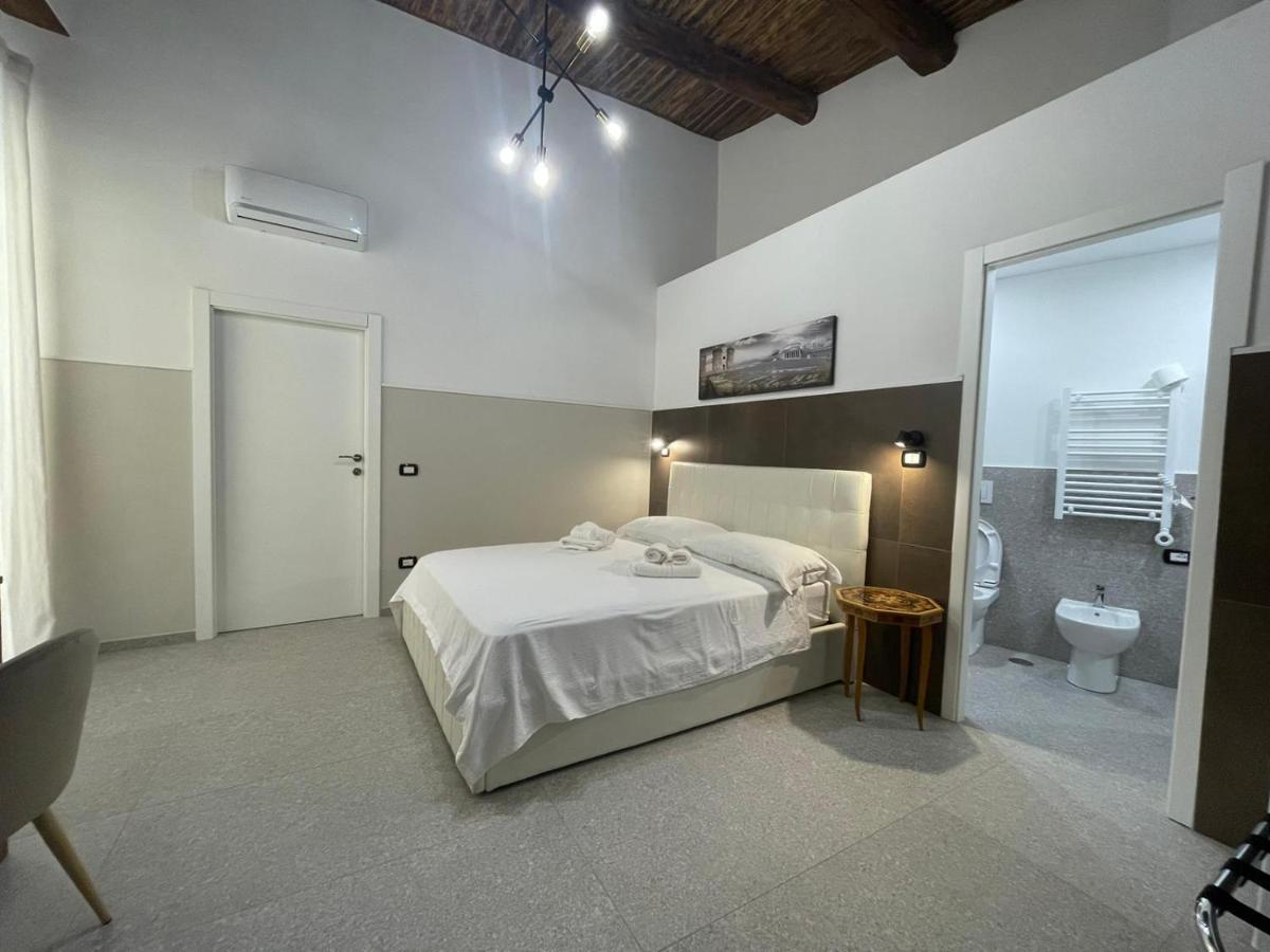 La Suite Del Centro Storico Napoli Eksteriør bilde