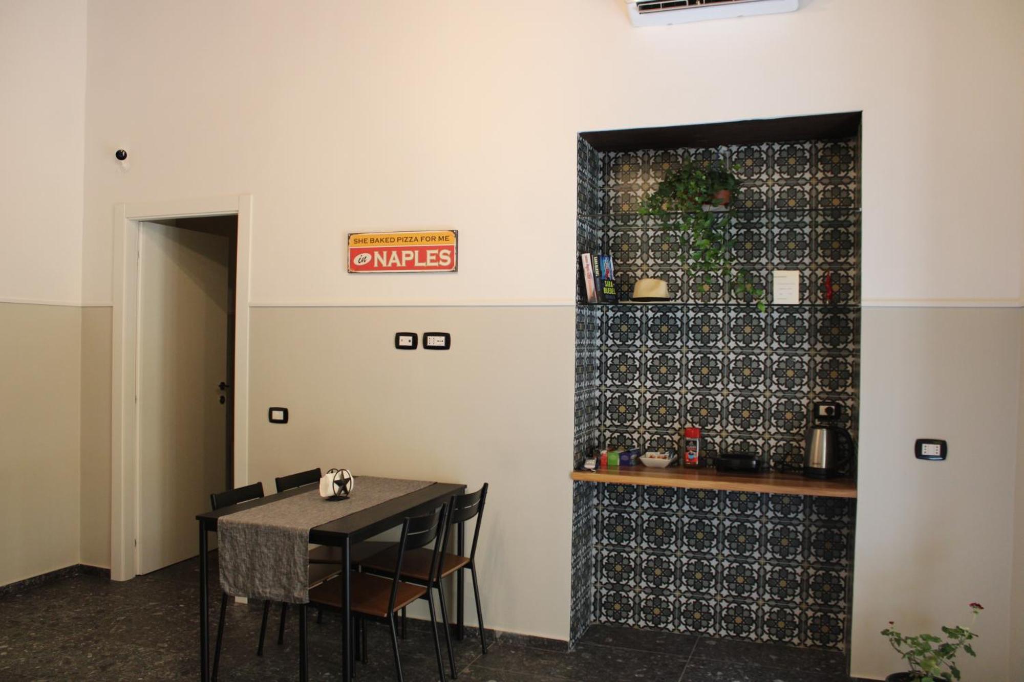 La Suite Del Centro Storico Napoli Eksteriør bilde